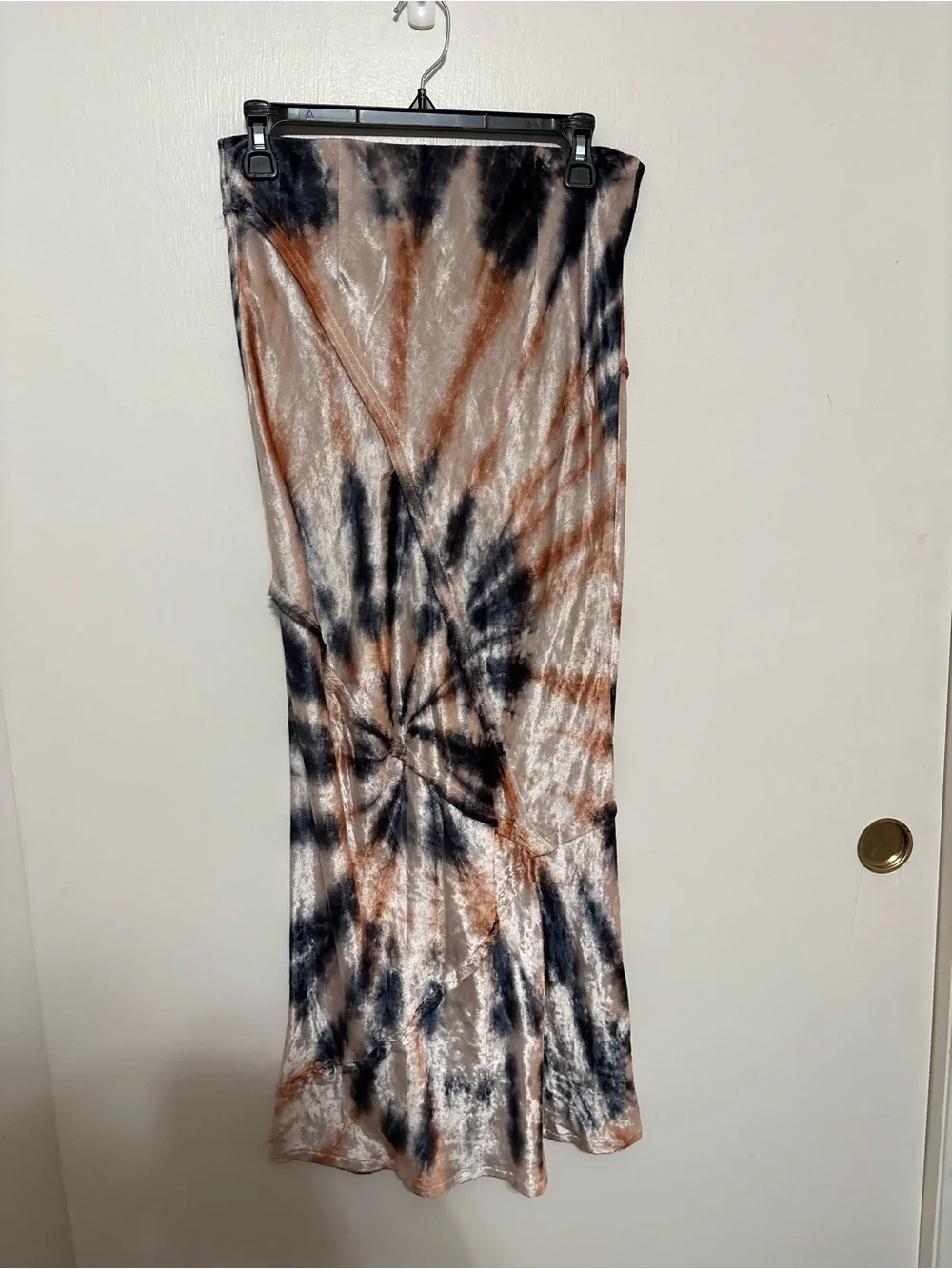 Free People Tie-Dye Midi Skirt in Beige, Navy and Rust